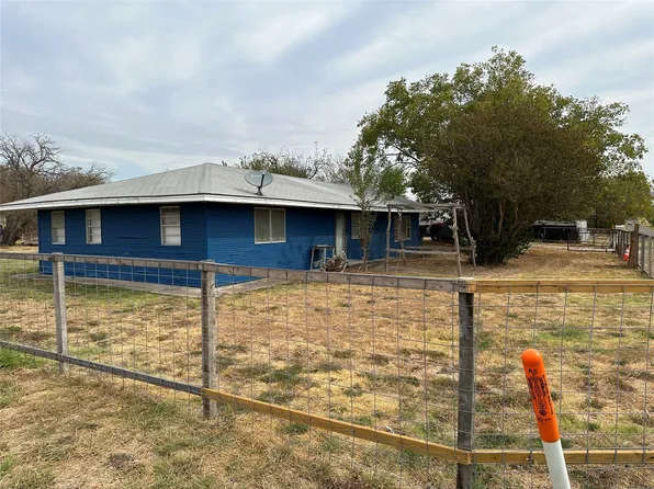 5273 Fm 73 Rd, Prairie Hill, TX 76678