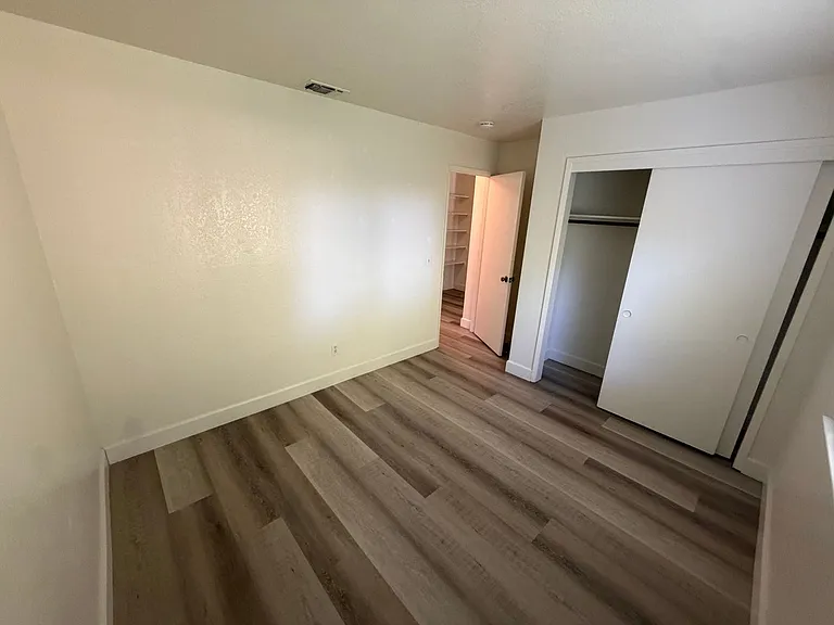 9151 Newhall Dr #116 — Photo 28