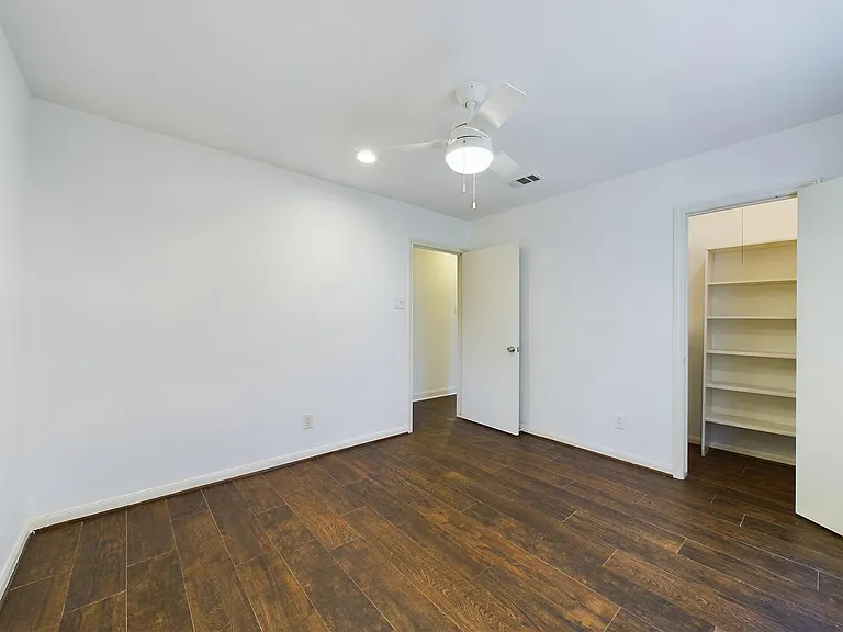 5627 Winsome Ln — Photo 17