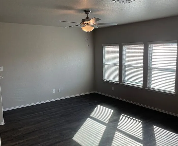 13121 Candace Way — Photo 5