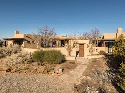 55 Honeysuckle Cir, Santa Fe, NM, 87506