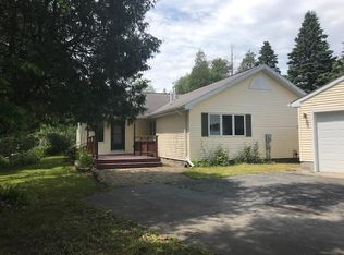 5044 N Pine River Rd, Hessel, MI 49745