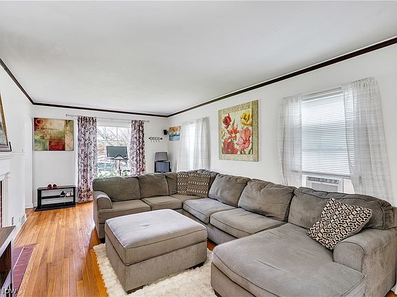 2nd image of 59 Clifton Dr