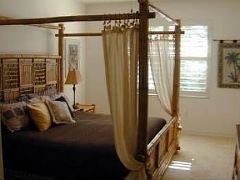 3rd image of 1710 Tarpon Bay Dr S APT 102