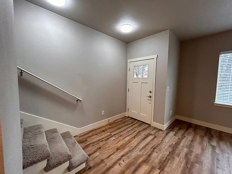 30625 SW Willamette Way E — Photo 24