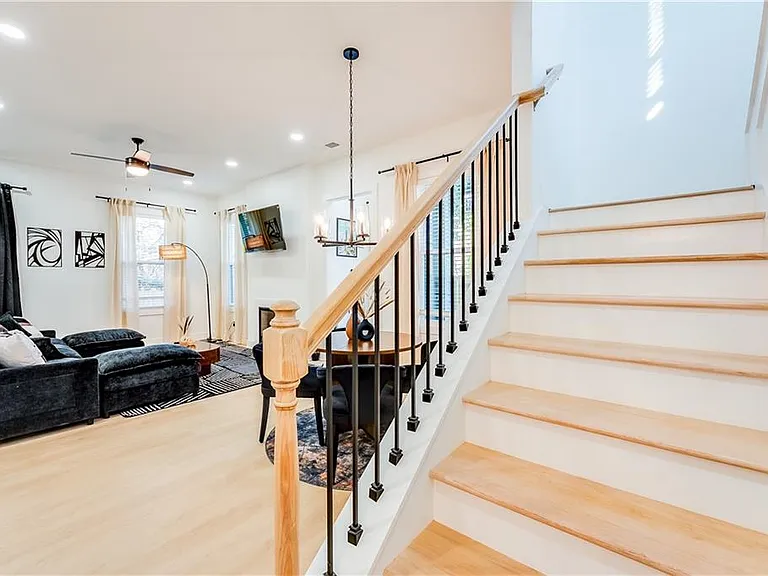 1239 Plaza Ave SW #B — Photo 11