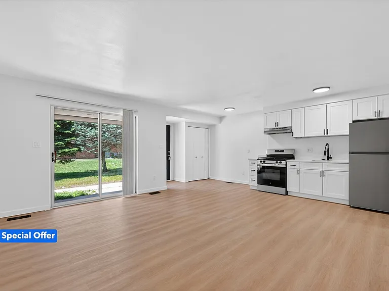 Shelby Meadows — Photo 1