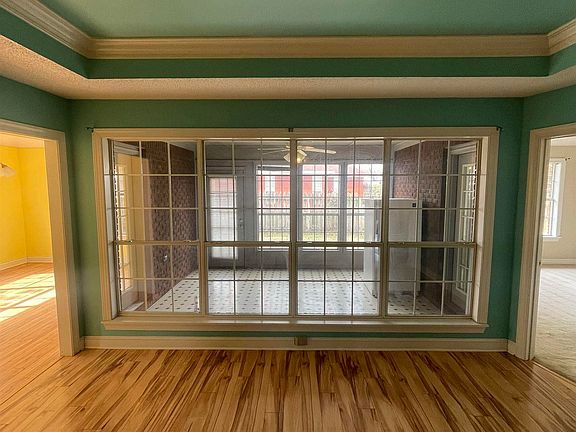 5th image of 1205 Palisade Ct SW