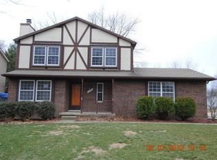 5196 Applewood Dr, Ypsilanti, MI