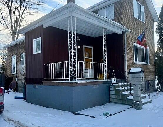 3rd image of 2014 4th St