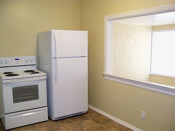 5th image of 209 Orchard Ln #1