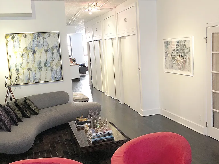 12 White St #4 — Photo 2