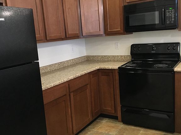 3rd image of 6971 Colerain Ave Unit 6