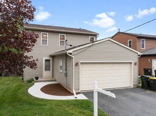 513 Venice Rd, Lakemoor, IL 60051