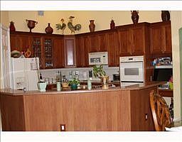 5th image of 13714 NW 18th St