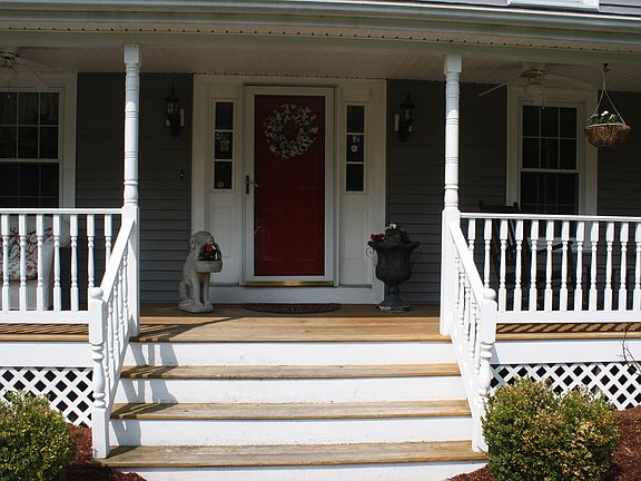 Farmers Porch