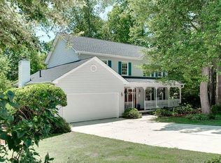 223 Foxhound Rd, Simpsonville, SC 29680