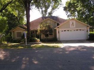 1132 W Glen Falls Rd, Deland, FL 32720