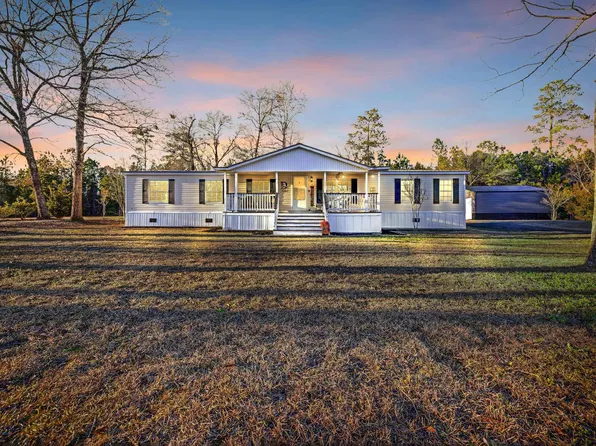 105 Sandfield Ct., Galivants Ferry, SC 29544