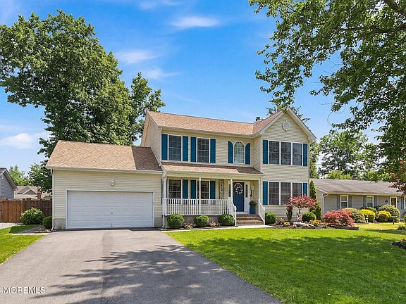 4th image of 2532 Woodland Road