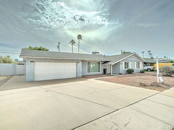 3rd image of 2125 N 69th Pl
