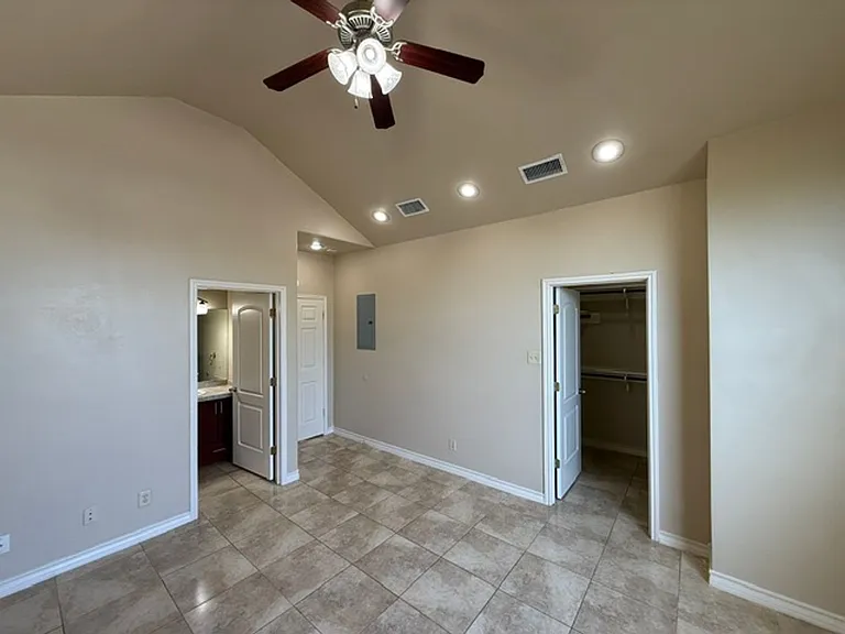 710 Alta Vista Dr — Photo 13