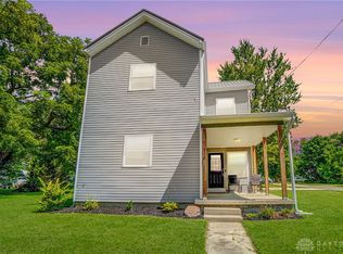 215 Lazenby St, Blanchester, OH 45107