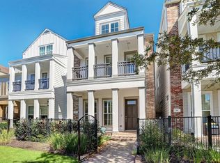 30 Rafters Row, The Woodlands, TX 77380