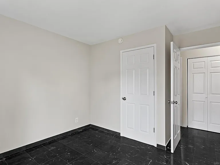 512 Sandalwood Pl #7 — Photo 12