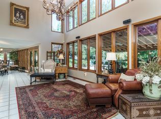 41 Grand View Pl, Wahiawa, HI 96786
