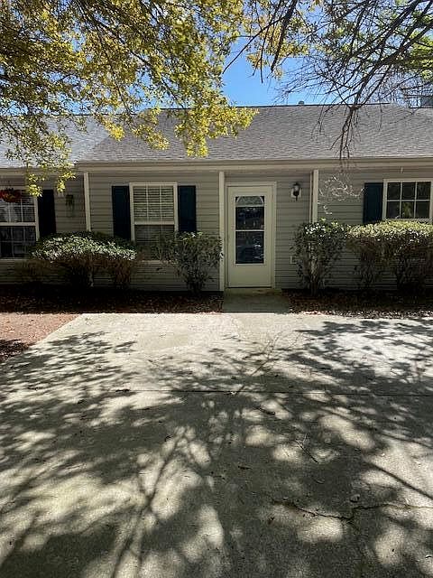 1st image of 1435 Amanda Park Ln