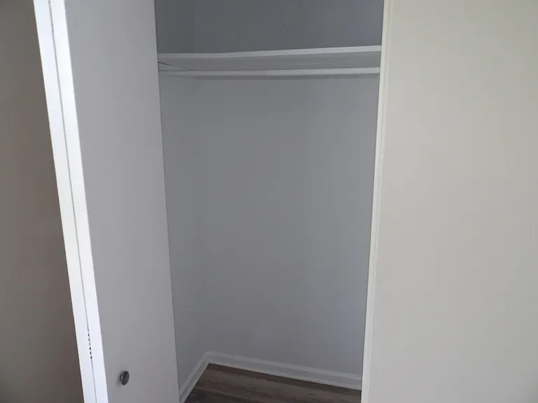 902 Plaza Dr #5 — Photo 39