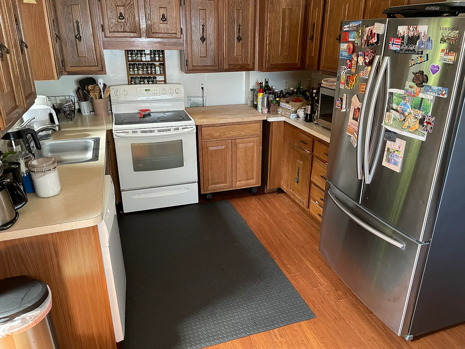 3 bed, 2500 sqft, $950 — Photo 3