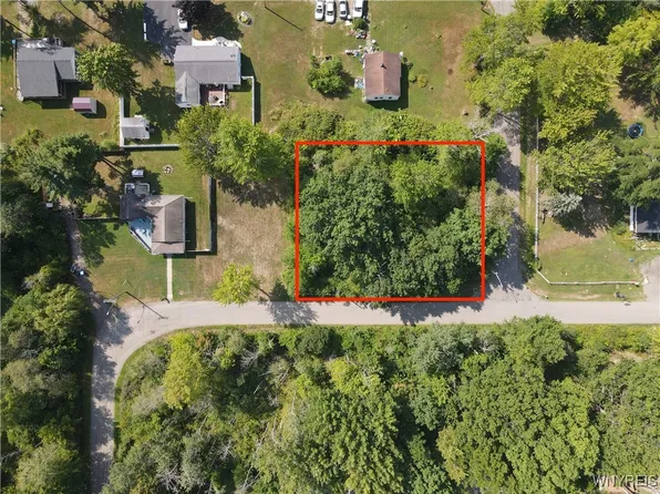 Granger St #13, Angola, NY 14006