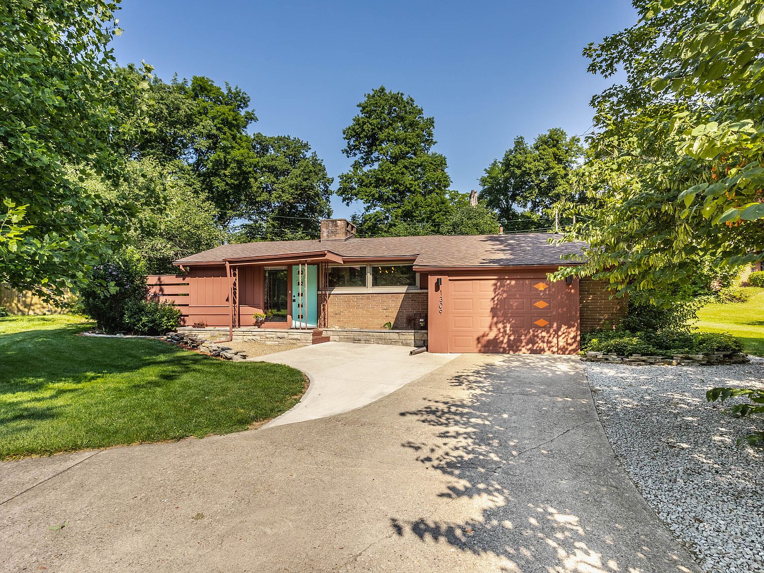 1309 N Nursery Rd, Anderson, IN 46012 Zillow