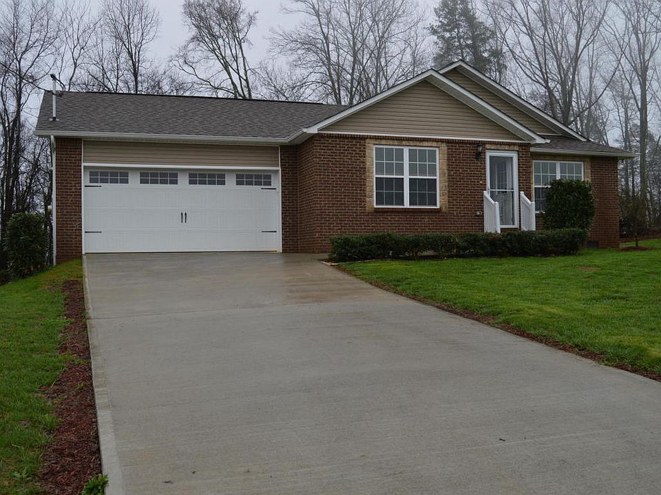 1st image of 667 Privet Dr