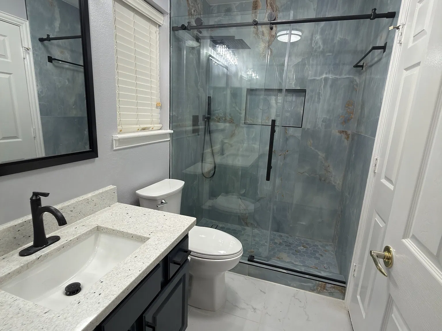 4 bed, 2628 sqft, $2,750 — Photo 4