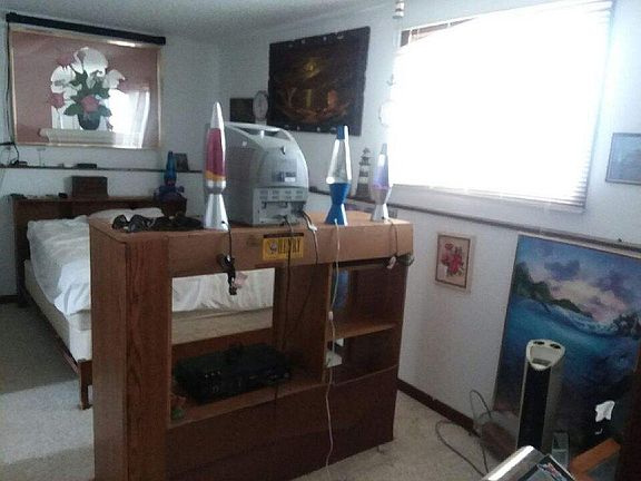 5th image of 419 E Capitol Ave