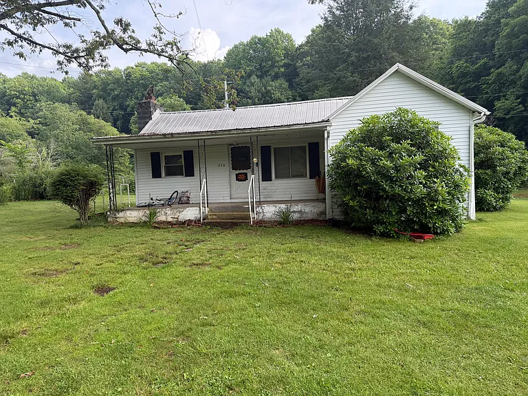 230 Rocky Hollow Rd — Photo 18