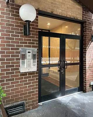 Rented by Manhattan Flats | media 10