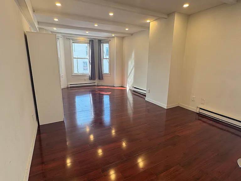 70 Bennington St #3 — Photo 5