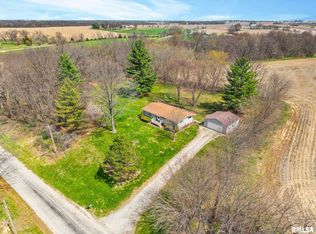 419 Knox Rd #1700-E, Maquon, IL