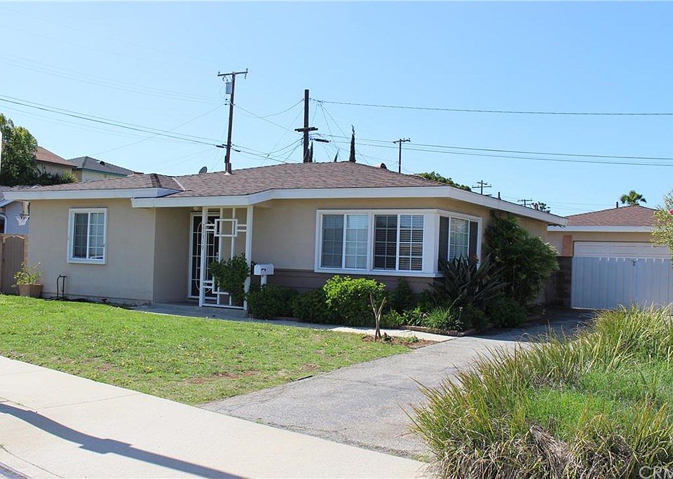 1st image of 21319 Meyler Ave