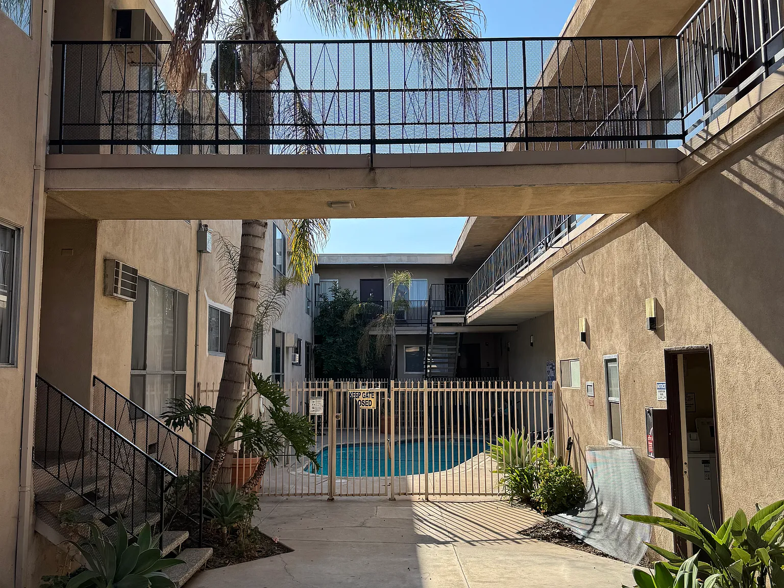 La Mirada Aparments — Photo 4