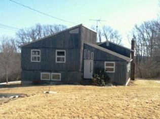 32 Kingsbury Rd, Spencer, MA 01562
