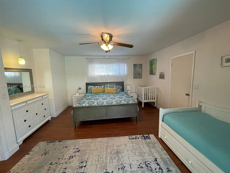 4410 N Buchanan St — Photo 31