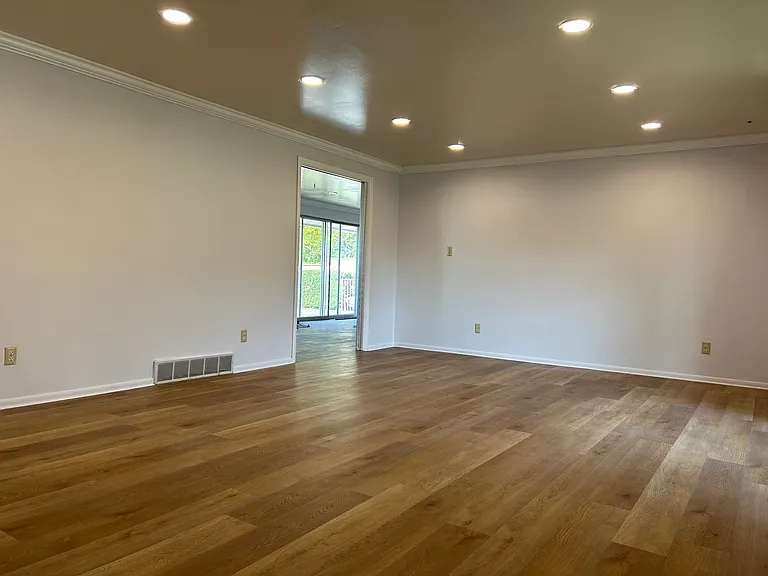 2329 E Camino Way — Photo 5
