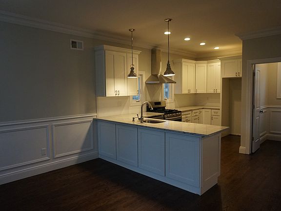5th image of 245 Bryant Avenue