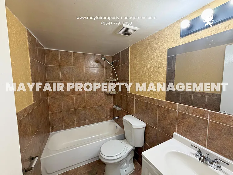 4467 Treehouse Ln #13C — Photo 7