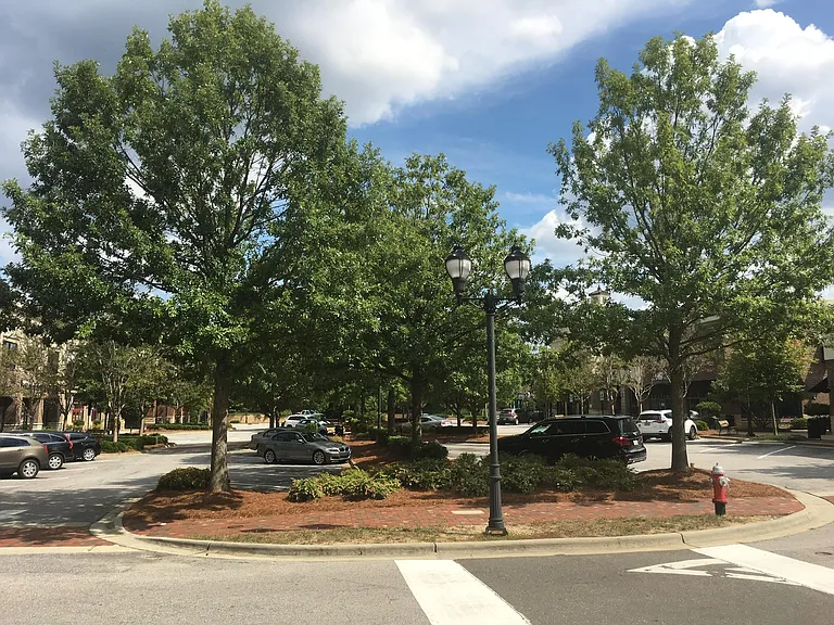 Valleystone Dr — Photo 34